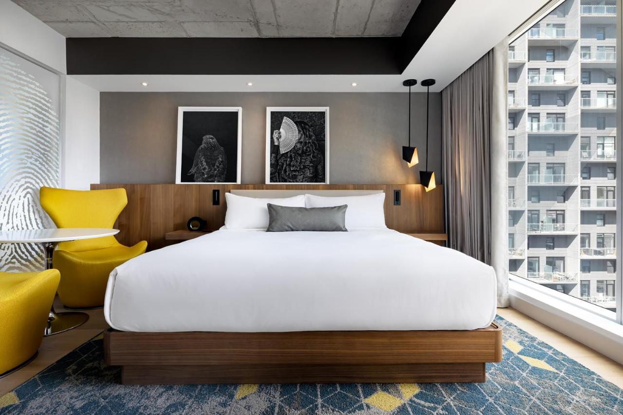 Humaniti Hotel Montreal, Autograph Collection Экстерьер фото